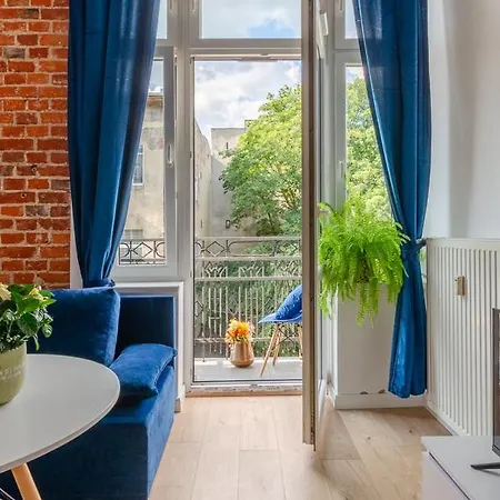 Center - Andrzeja Struga 46 *