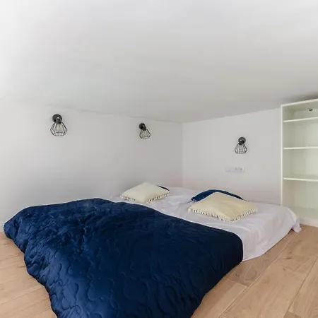 Hotel Center - Andrzeja Struga 46 Łódź